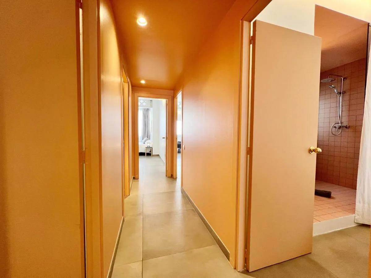 Plaza Cataluna Penthouse Barcelona 0*,  Spain