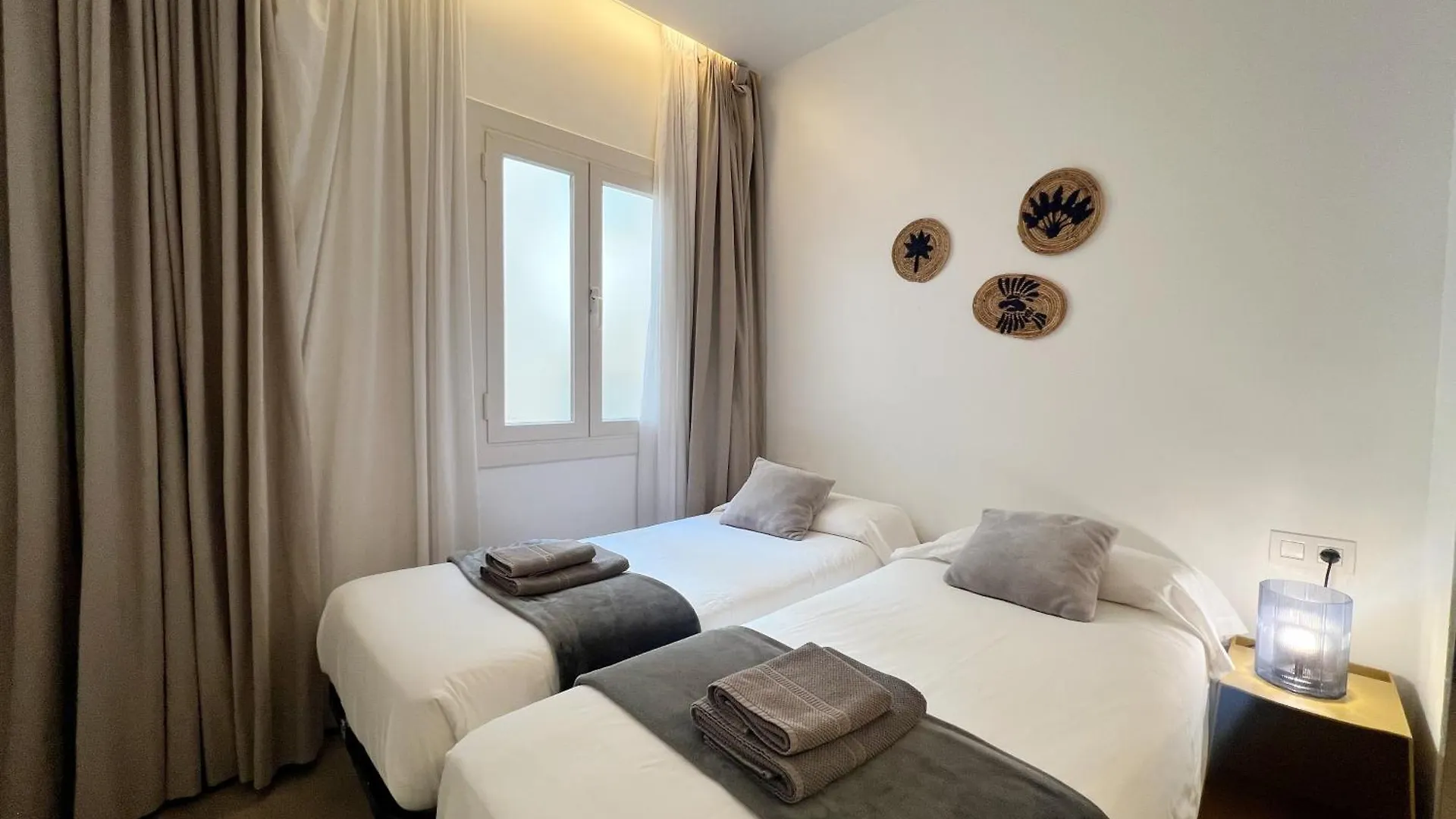 Plaza Cataluna Penthouse Barcelona 0*,